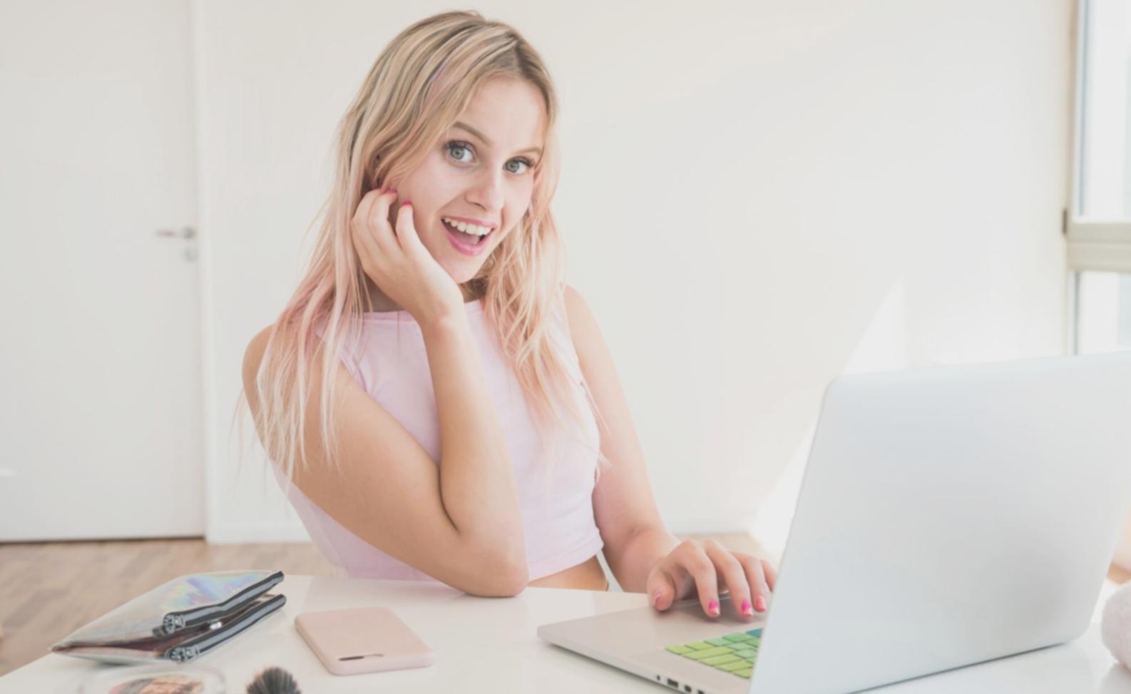 Interface d'analyse SEO avancée montrant des métriques de performance